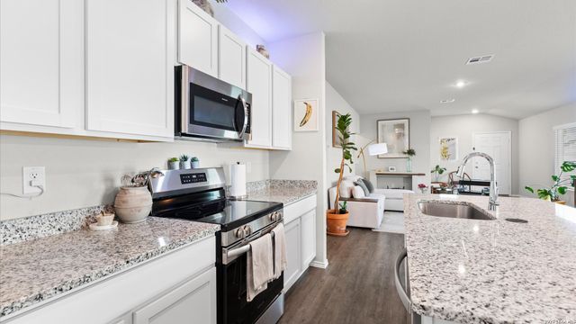 13827 Hidden Oasis, San Antonio, TX 78253