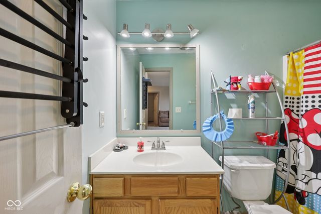 2411 Lakeshore Court, Lebanon, IN 46052