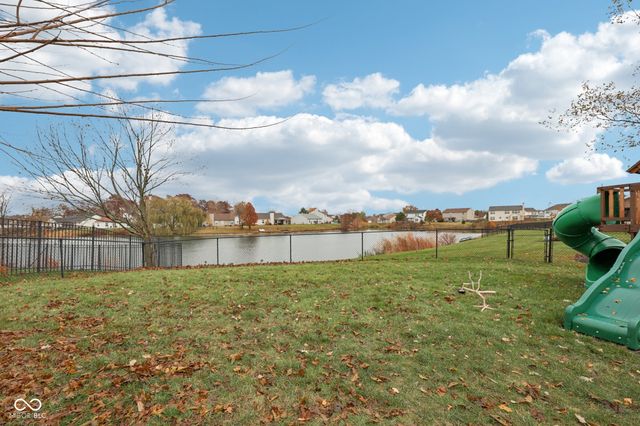 2411 Lakeshore Court, Lebanon, IN 46052