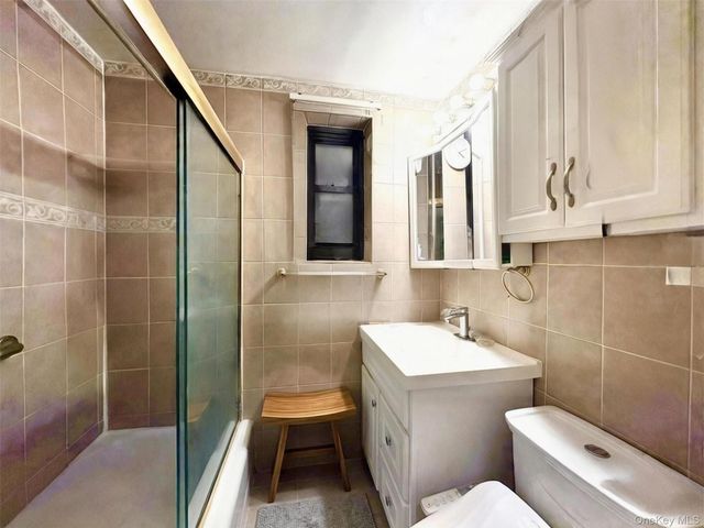 25-40 UNION Street 1C, Flushing, NY 11354