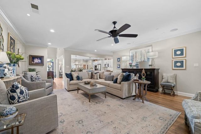575 WARWICK WILLOW LN, Collierville, TN 38017