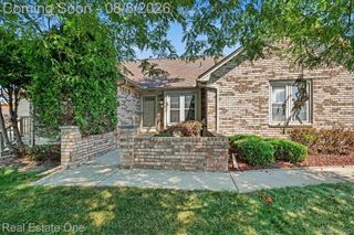43421 Riverbend Boulevard 48, Clinton Charter Township, MI 48038