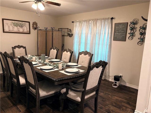 923 Lyndale St, Kingsville, TX 78363