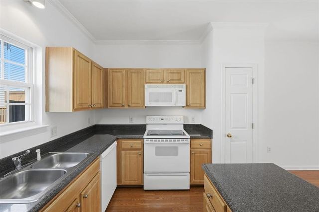 5367 Hickory Knoll, Norcross, GA 30071
