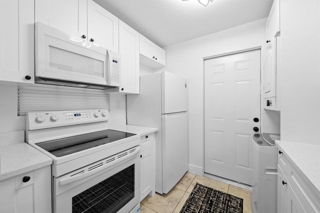1808 NW 24TH Terrace, Fort Lauderdale, FL 33311