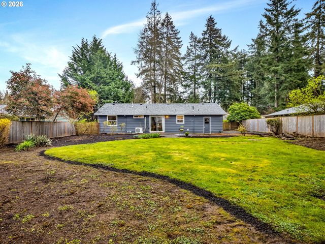17901 TUALATA Ave, Lake Oswego, OR 97035