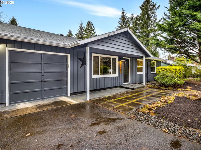 17901 TUALATA Ave, Lake Oswego, OR 97035