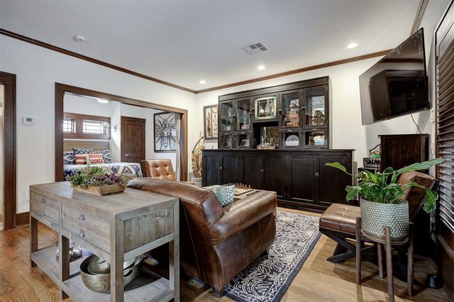 804 S Lahoma, Norman, OK 73069
