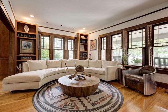 804 S Lahoma, Norman, OK 73069