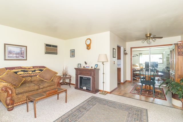 3841 Wildwood Drive, Indianapolis, IN 46239