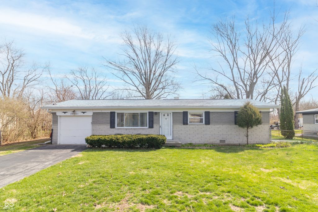 3841 Wildwood Drive, Indianapolis, IN 46239