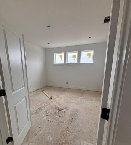 518 Tricia CT, Liberty Hill, TX 78642