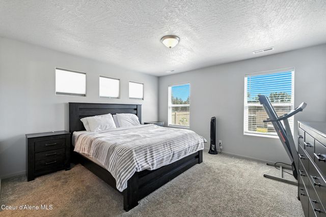 6286 W DAYTON AVE, Rathdrum, ID 83858