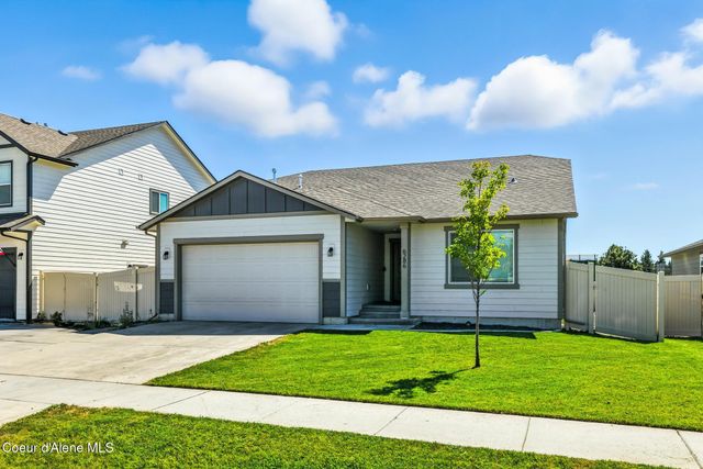 6286 W DAYTON AVE, Rathdrum, ID 83858