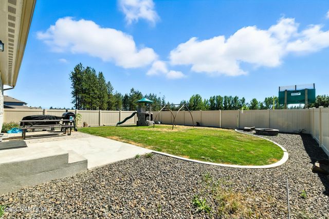 6286 W DAYTON AVE, Rathdrum, ID 83858