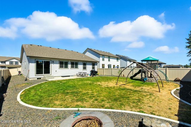 6286 W DAYTON AVE, Rathdrum, ID 83858