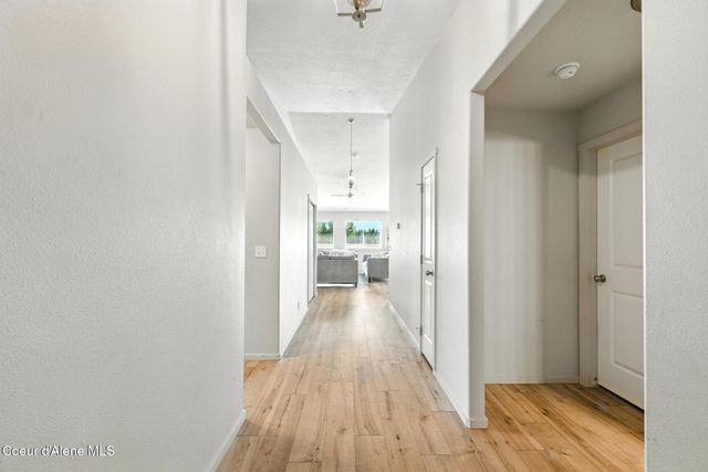 6286 W DAYTON AVE, Rathdrum, ID 83858