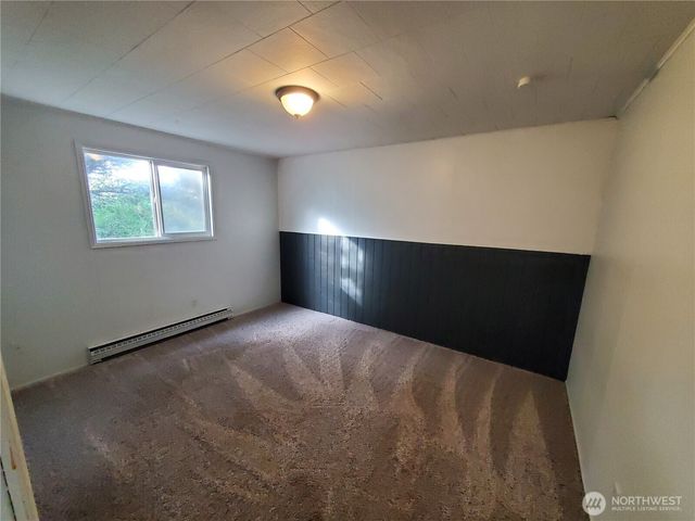 516 Sand Dune Avenue SW, Ocean Shores, WA 98569