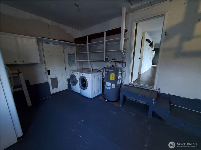 516 Sand Dune Avenue SW, Ocean Shores, WA 98569