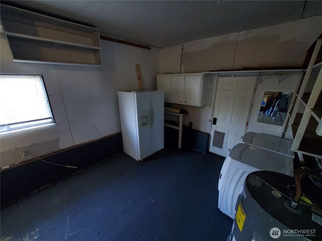 516 Sand Dune Avenue SW, Ocean Shores, WA 98569