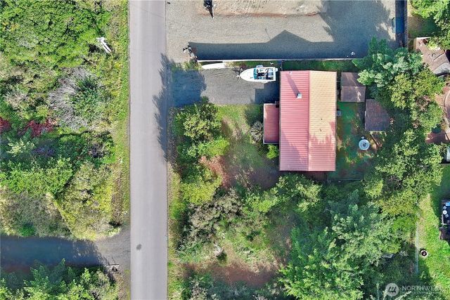 516 Sand Dune Avenue SW, Ocean Shores, WA 98569