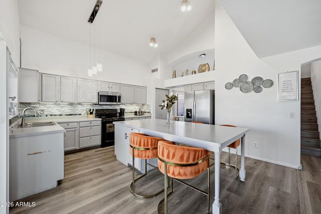 1258 S HERITAGE Drive, Gilbert, AZ 85296