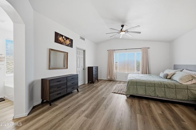 1258 S HERITAGE Drive, Gilbert, AZ 85296