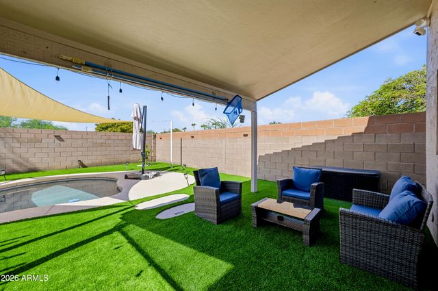 1258 S HERITAGE Drive, Gilbert, AZ 85296
