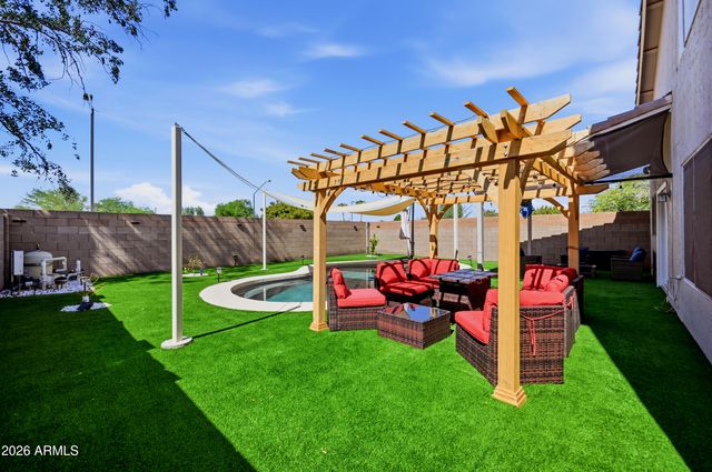 1258 S HERITAGE Drive, Gilbert, AZ 85296