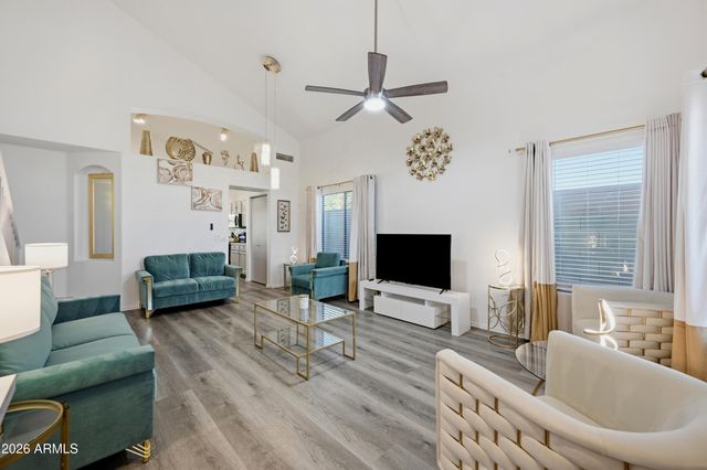 1258 S HERITAGE Drive, Gilbert, AZ 85296