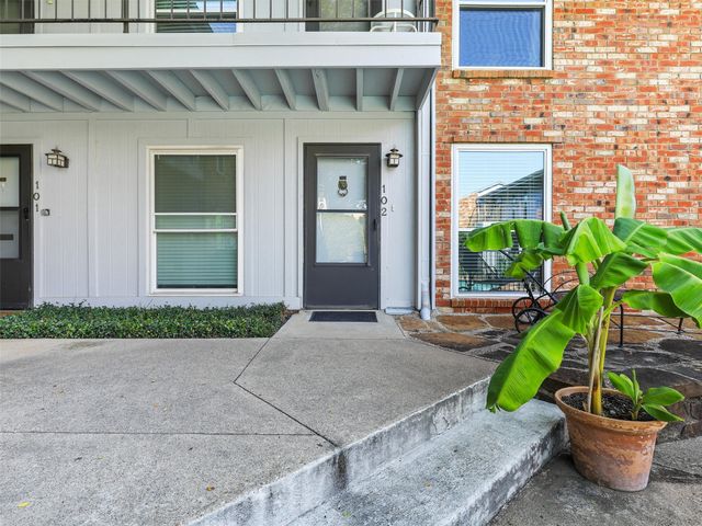 4317 Hartford Street 102, Dallas, TX 75219