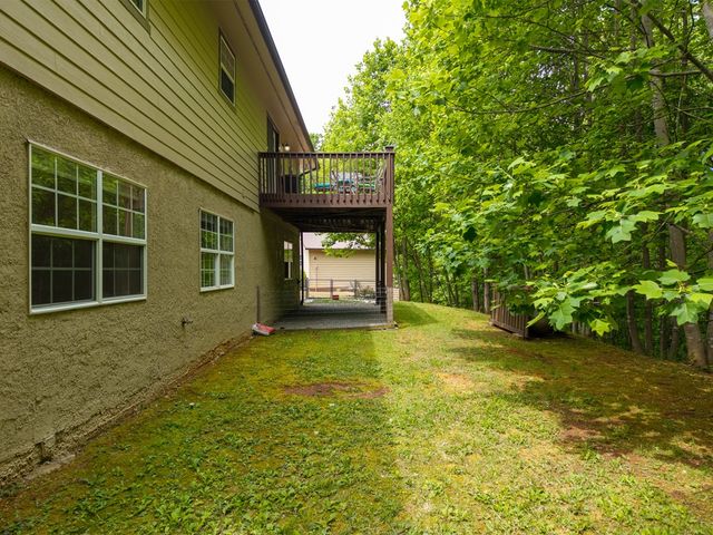 971 White Oak Drive, Warne, NC 28909