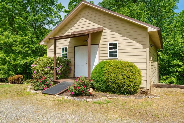 971 White Oak Drive, Warne, NC 28909
