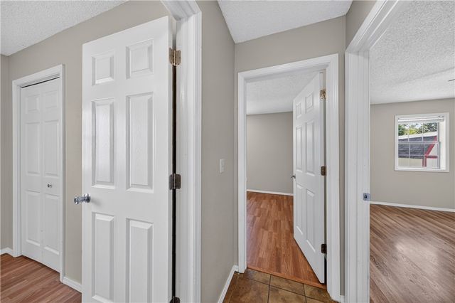 3320 Olive Street, Rogers, AR 72756