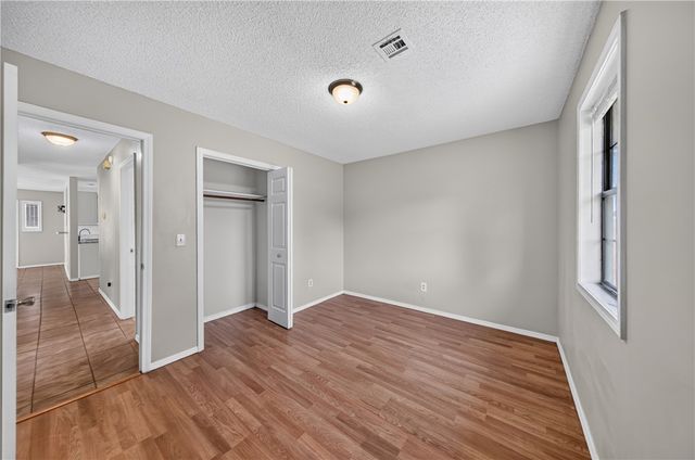 3320 Olive Street, Rogers, AR 72756