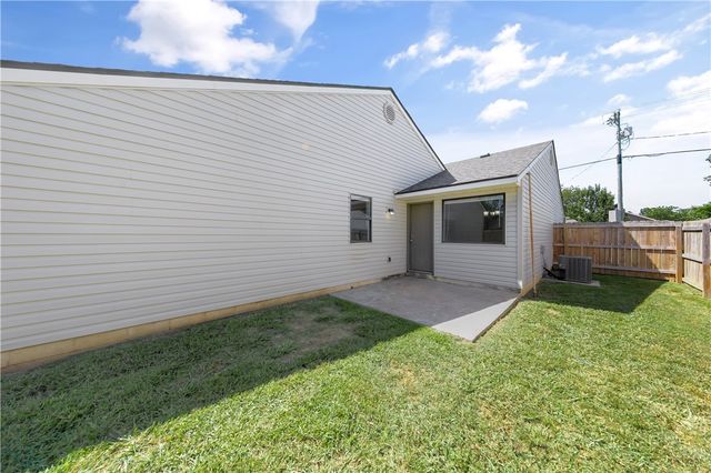 3320 Olive Street, Rogers, AR 72756