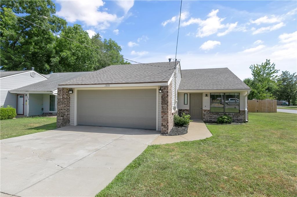 3320 Olive Street, Rogers, AR 72756