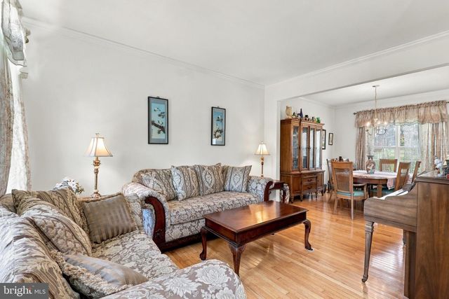 309 MAJESTIC CIR, Dallastown, PA 17313