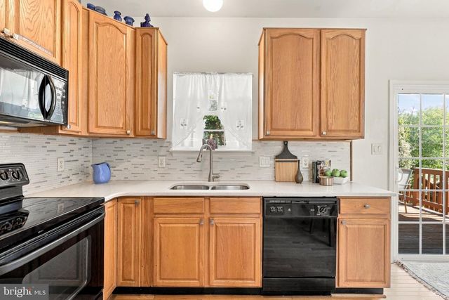 309 MAJESTIC CIR, Dallastown, PA 17313