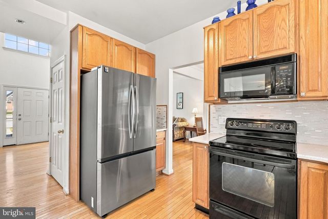 309 MAJESTIC CIR, Dallastown, PA 17313