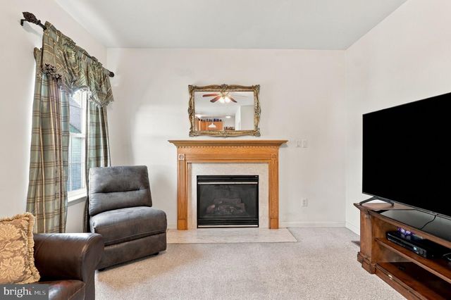 309 MAJESTIC CIR, Dallastown, PA 17313