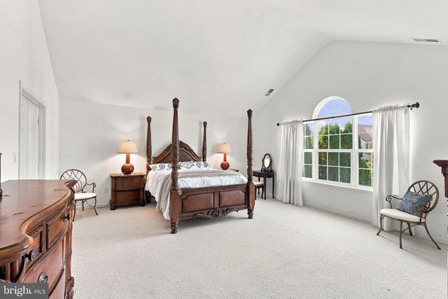 309 MAJESTIC CIR, Dallastown, PA 17313