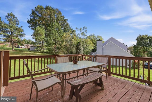 309 MAJESTIC CIR, Dallastown, PA 17313