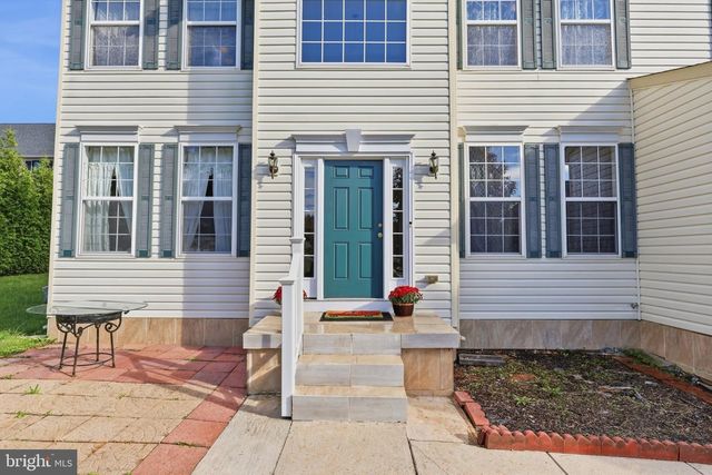 309 MAJESTIC CIR, Dallastown, PA 17313