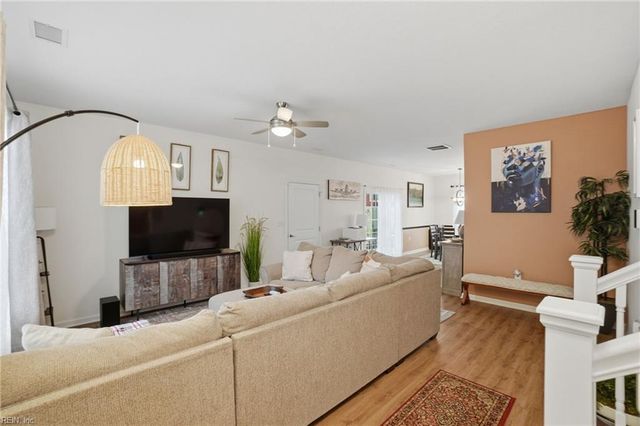 467 Heartfield DR, Chesapeake, VA 23322