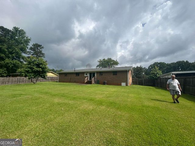 6045 S Bear Drive, Douglasville, GA 30135