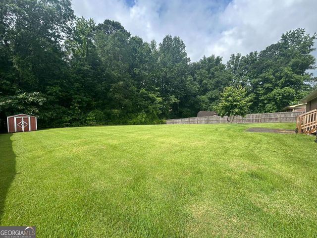 6045 S Bear Drive, Douglasville, GA 30135