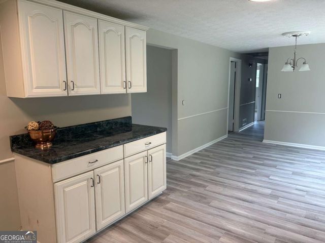 6045 S Bear Drive, Douglasville, GA 30135