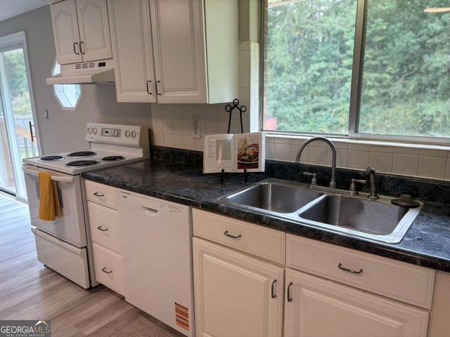 6045 S Bear Drive, Douglasville, GA 30135