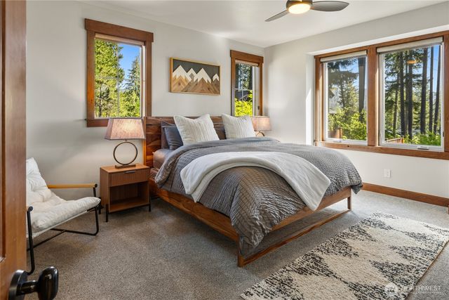241 Black Nugget Lane, Cle Elum, WA 98922